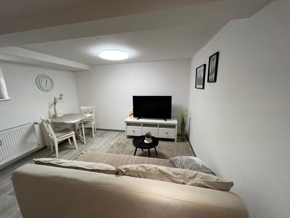 Ferienwohnung Meister Mayen Ngoại thất bức ảnh
